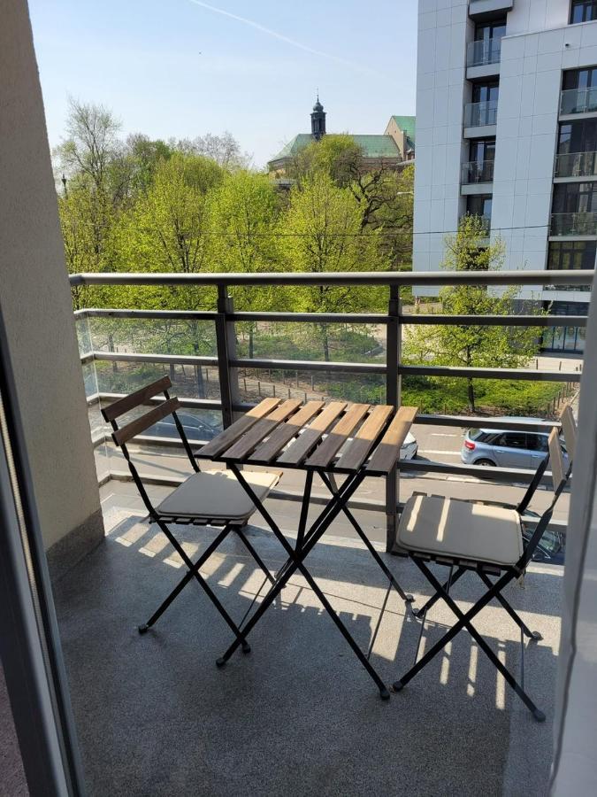 Apartament Wierzbowa 6 Z Klimatyzacja Poznań Kültér fotó